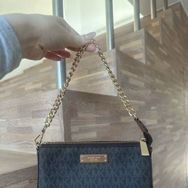 Michael Kors Schultertasche in braun