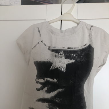 Y2k graphic tee