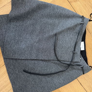 Grauer Wickel-Minirock HENNES Gr. 34