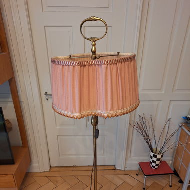 VINTAGE STEHLAMPE