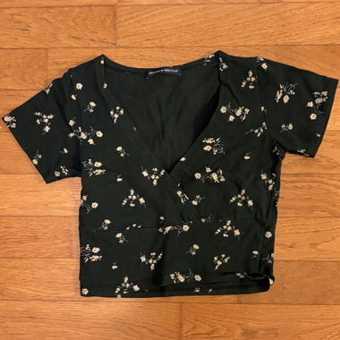 Haut fleuri Brandy Melville