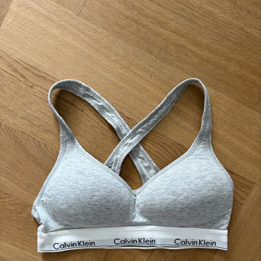Calvin Klein BH 