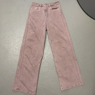 pink pants