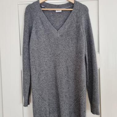 Noisy May maglione grigio a maglia scollo a V