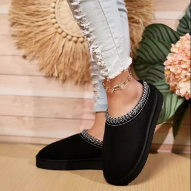 Chaussons noirs P.41
