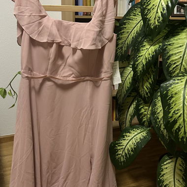 Rosa Brautjungfernkleid