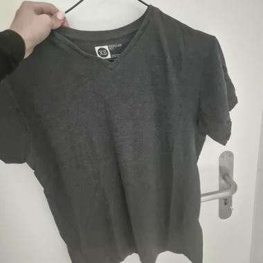 T-shirt noir col V XS
