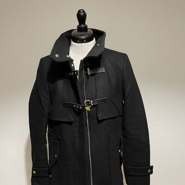 Cappotto nero con cappuccio rimovibile - Zara