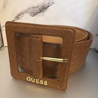 Guess Taillengürtel mit großer Schnalle