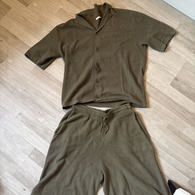 Ensemble ZARA kaki chemise et short