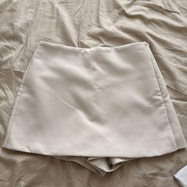 Jupe short ZARA beige 