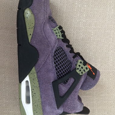 Jordan 4 retrò
