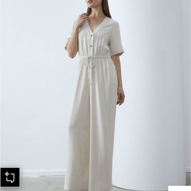 Combinaison beige à patte de boutonnage
