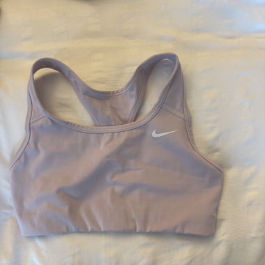 Duo di croptop sportivi Nike