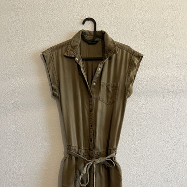 New Look Khaki Jumpsuit kurz 🥑💚✨