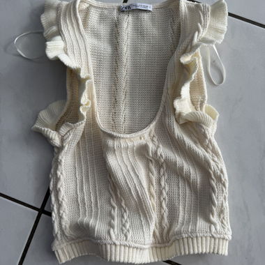 Top en maille Zara à volants