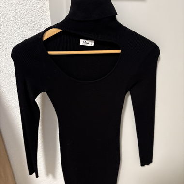 Short black dress