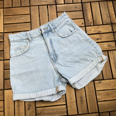 Bershka Shorts