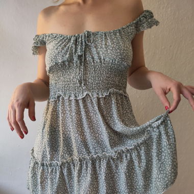 Leichtes Kleid