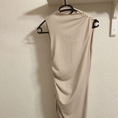 Robe beige 