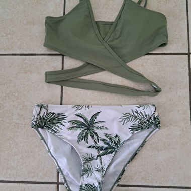 Costume da bagno 2 pezzi con palme T12-13 anni