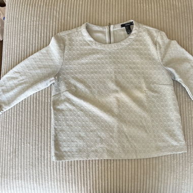 Pull court avec manche 3/4