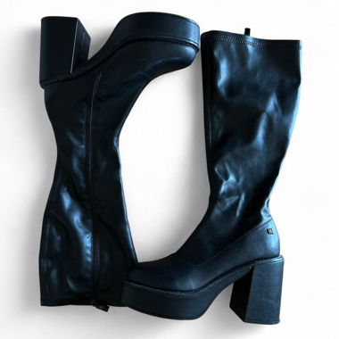 Mtgn black chunky heels with zipper, size 39