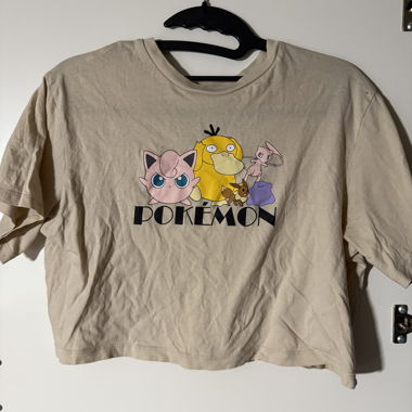 crop top pokemon H&M
