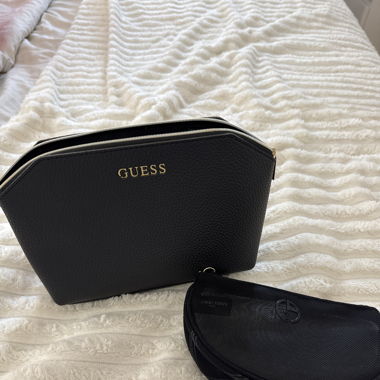 Sacs Guess & Giorgio Armani