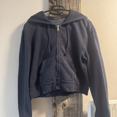 Sweat à capuche Brandy Melville bleu foncé