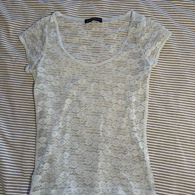 Brandy Melville Lace T-Shirt light blue