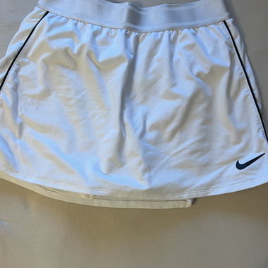 Nike Tennis Rock