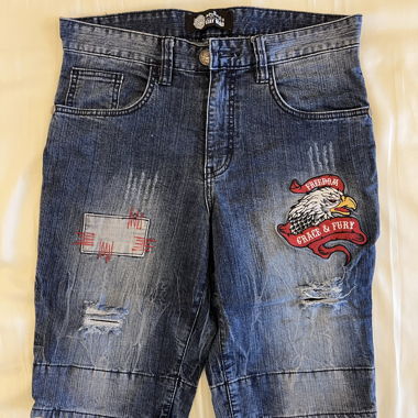 Shorts in jeans di street style