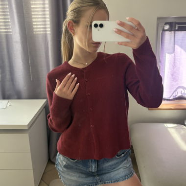 Burgundy Ribbed Cardigan
