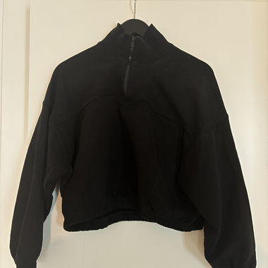 Cropped Pullover