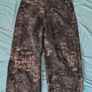 Bershka Camouflage Jeans EUR 34