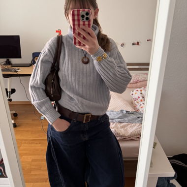 Maglione Mango azzurro cielo con collo alto