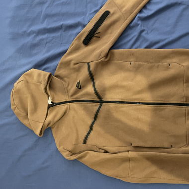 Nike Sportswear Sweatjacke 'Tech Fleece' in Braun