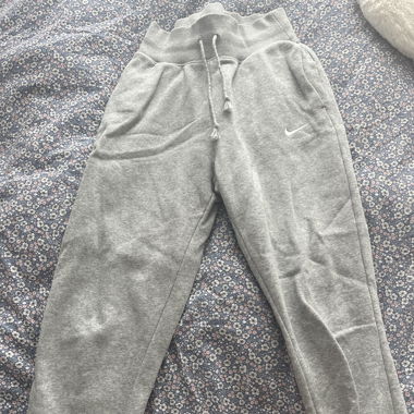 nike sweatpants 