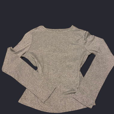 Grey top