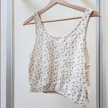 Crop-top