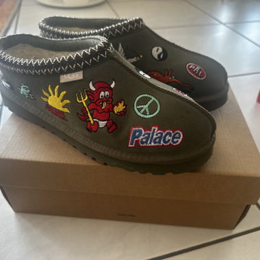 Pantofole UGG x Palace