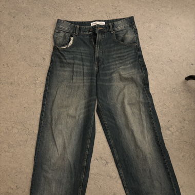 Baggy jeans