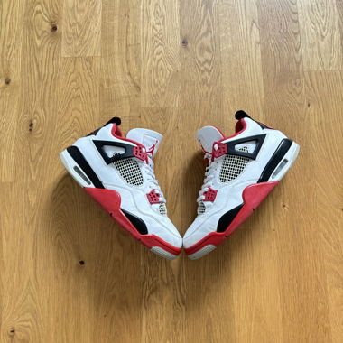 Jordan 4 Fire Red