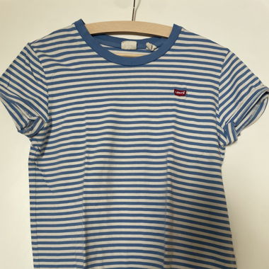 T-Shirt S