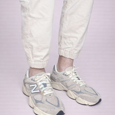 New Balance 9060 beige/grey