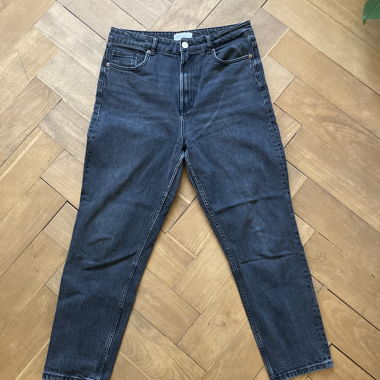 Zara Dunkle Jeanshose