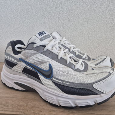 Nike Initiator Size 11 (Clean)