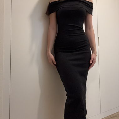 Vestito senza spalle