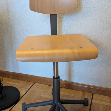 Schülerstuhl Unterstufe Höhe verstellbar